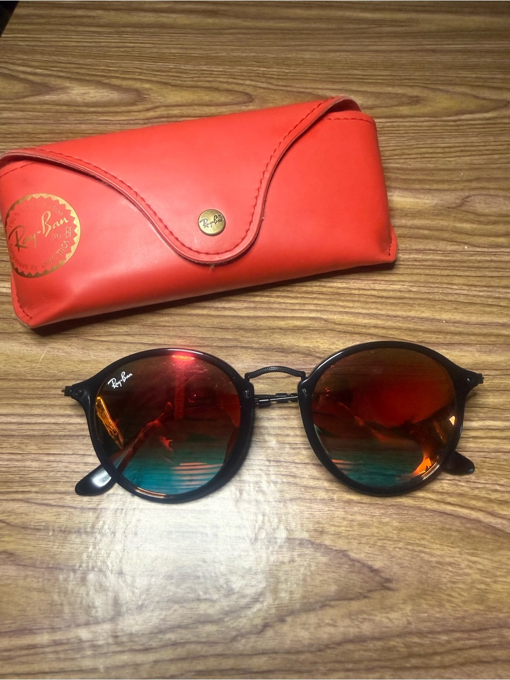 Ray-Ban Round Sunglasses with Red Mirror Lenses and Black Frame RB-2447F